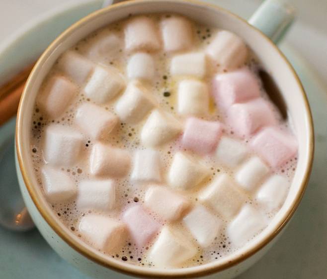 여의도성모병원 응급의학과 최석재 교수가 액상과당 섭취를 끊어야 한다고 경고했다./사진=클립아트코리아