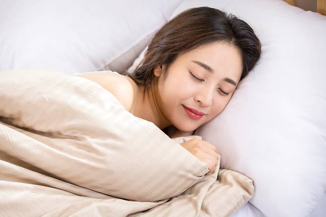 ‘478 호흡법’은 수면 개선뿐 아니라 스트레스 완화에도 좋다./사진=클립아트코리아