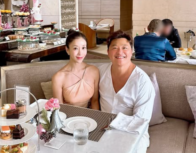 코미디언 윤정수의 아내 원진서가 남편을 위한 내조를 인증하며 화제를 모았다. 사진=원진서 SNS