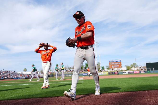 ▲ 샌프란시스코는 여러 분석을 통해 이정후가 우익수에서 성공할 수 있다는 확신을 내렸고, 이정후가 KBO리그에서 뛰던 시절 우익수로도 뛰었다는 점에 착안했다. 이 전환은 성공적으로 시작되고 있다 ⓒ연합뉴스/AP통신