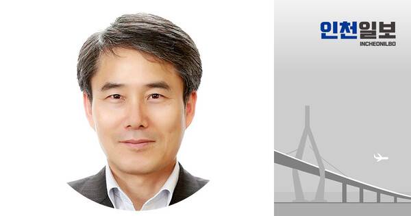 ▲ 정갑수 수필가·인천 시민교수