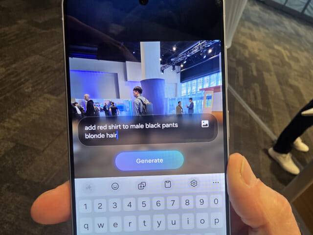 옷과 머리색을 바꾸기 전 모습. 프롬프트에 명령어를 입력했다.(사진=전화평 기자)