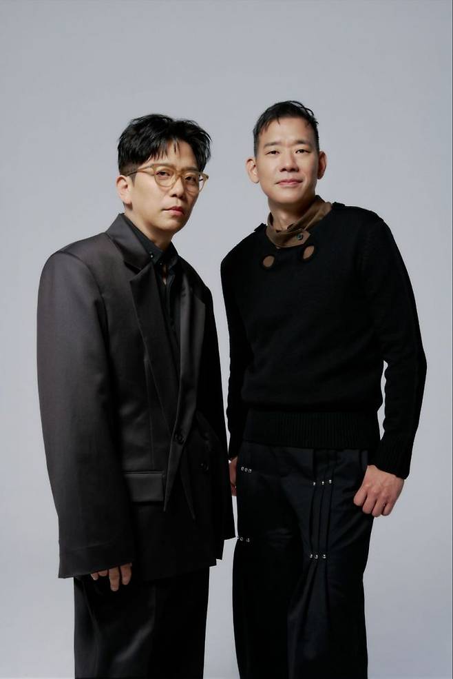 패닉 이적(왼쪽), 김진표. 뮤직팜엔터테인먼트 제공