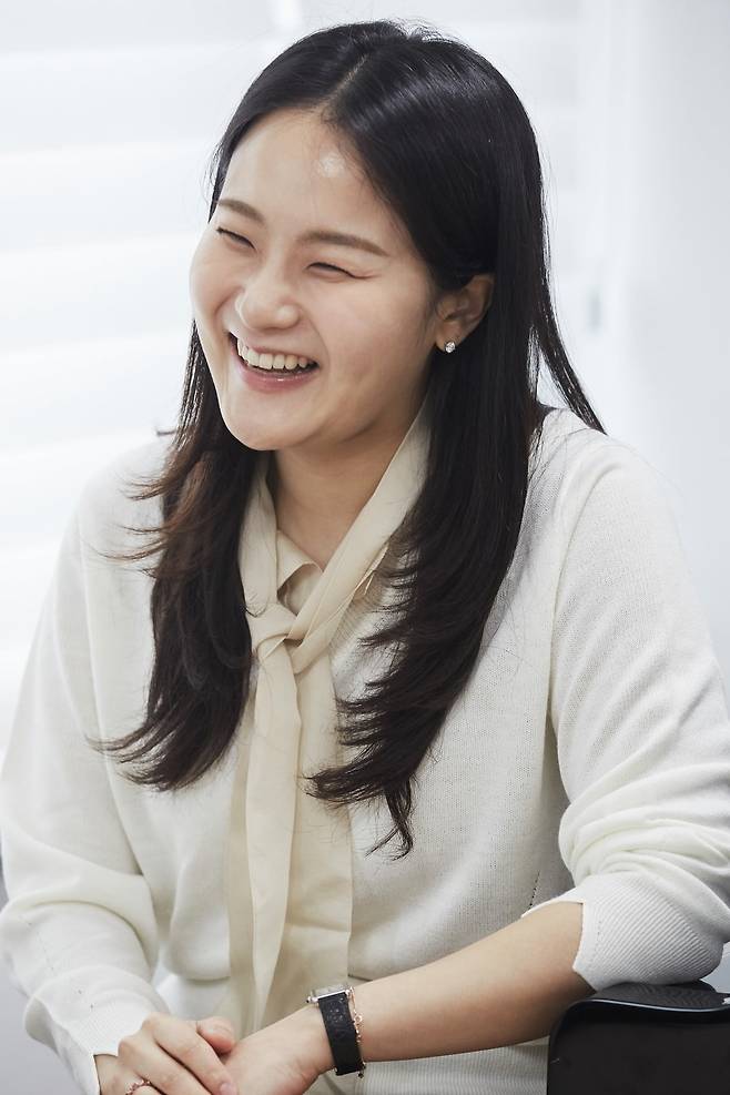 서울 신촌 연세대 음대 내 교수 연구실에서 아르떼와 인터뷰 중인 임지영 바이올리니스트. @arte. Photo by 문덕관