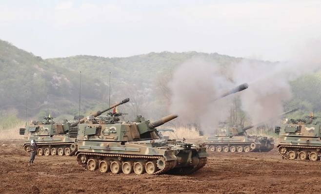 [육군 K9A1 자주포 (육군 제공=연합뉴스)]