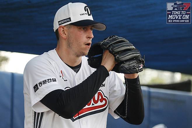 ▲ KBO리그에서 메이저리그로 복귀한 뒤 무려 32승을 쌓고 다시 두산 베어스로 돌아온 크리스 플렉센이 첫 연습경기에서 2이닝 3실점으로 부진했다. ⓒ두산 베어스