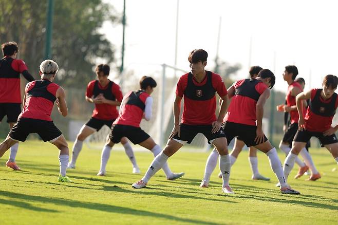 부천FC 선수단. /사진=부천FC