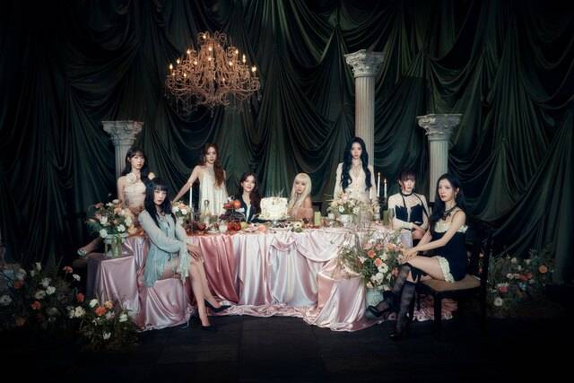 그룹 우주소녀의 'Bloom hour'는 멤버 엑시가 작사·작곡을 맡아 의미를 더했다./스타쉽 엔터테인먼트