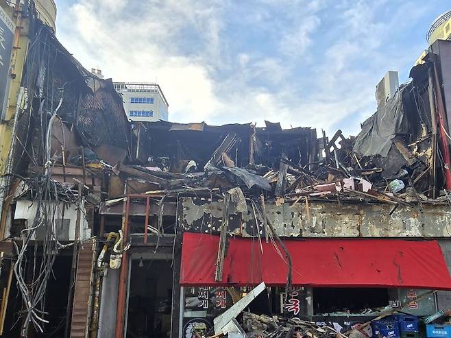 전날(26일) 화재가 발생한 서울 중구 북창동의 식당. 사진=서지윤 기자