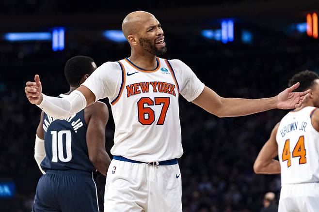 <yonhap photo-2434="">뉴욕 닉스에서 활약할 당시 타지 깁슨의 모습. [AP=연합뉴스]</yonhap>