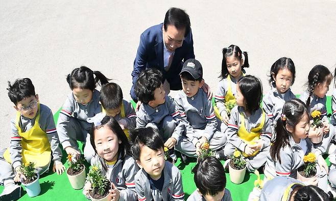 거창군이 2025년 합계출산율 1.06명으로 3년 연속 경남 1위를 기록했다. ⓒ거창군 제공