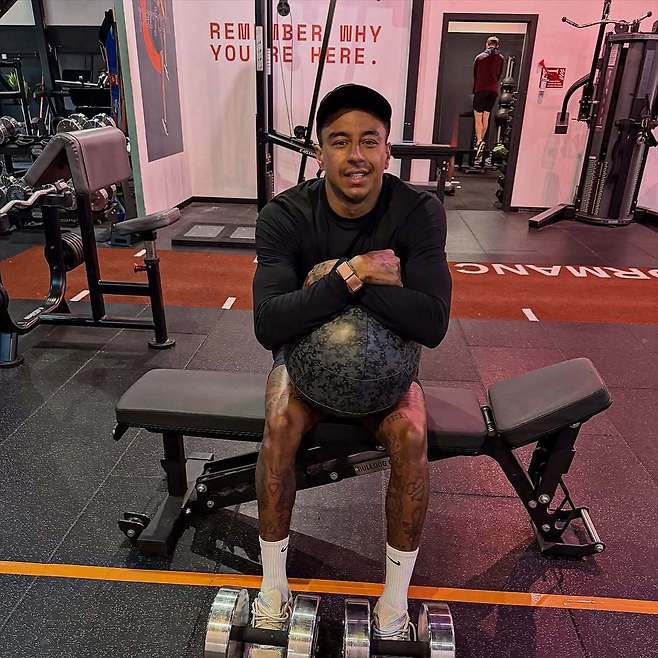 글로벌 스포츠 매체 ESPN은 27일(한국시간) “브라질 코린치안스가 제시&nbsp;린가드 영입 협상을 상당 부분 진전시켰으며, 수 시간 내 계약 관련 절차를 마무리하기 위해 작업 중”이라고&nbsp;보도했다. 사진출처｜제시 린가드 인스타그램