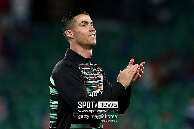 ▲ 호날두의 CR7 스포츠 인베스트먼트 회사는 UD 알메리아 지분 25%를 인수했다고 발표했다. 호날두는 "경기장 밖에서도 축구 발전에 기여하는 것은 오랫동안 나의 꿈이었다"고 성명서를 발표했다.