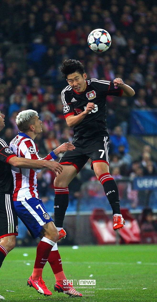 ▲ 디에고 시메오네 감독은 그리즈만 이적설에 “내가 그리즈만을 대신해서 말할 수는 없다. 난 그리즈만을 상당히 아낀다. 이미 그에게 내 생각을 전달했다. 항상 자신에게 가장 좋은 선택을 해야한다고 말했다"고 답을 아꼈다.