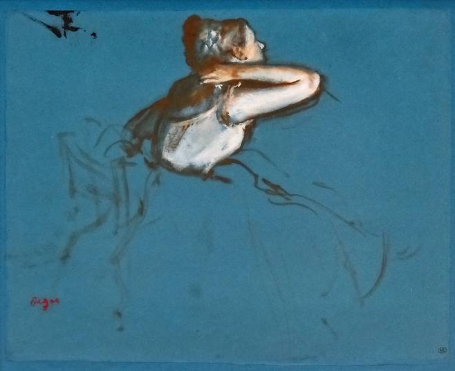 에드가 드가, 오른쪽을 향해 앉아있는 무용수, 1873, 오르세 미술관