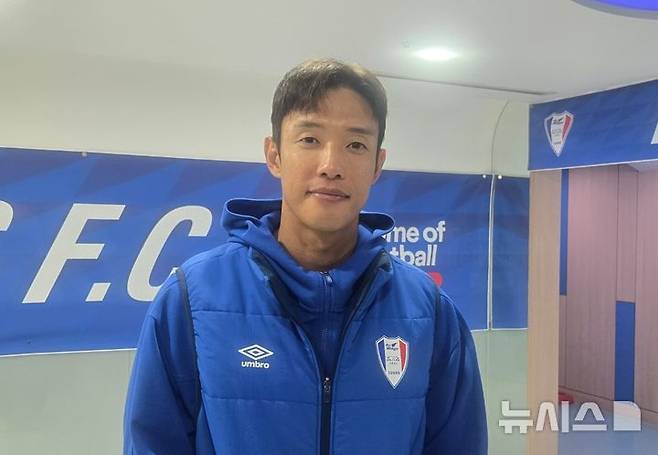 [수원=뉴시스] 프로축구 K리그2 수원 삼성 주장 홍정호. 2026.02.28. hatriker22@newsis.com