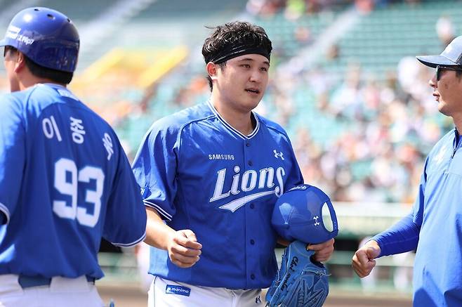 ▲ 삼성 라이온즈 선발투수 최원태. 삼성은 28일 일본 오키나와 나하의 셀룰러 스타디움에서 일본프로야구 요미우리 자이언츠와 스프링캠프 원정 연습경기를 치렀다. 이날 9회까지 정상적으로 진행 후 요미우리의 요청으로 10회초, 11회초를 추가로 실시했다. 삼성은 아쉽게 2-4로 패했지만 최원태의 3이닝 무실점 호투는 빛났다. ⓒ삼성 라이온즈