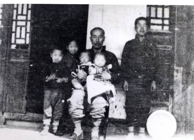 1920년 우당 이회영 선생 가족