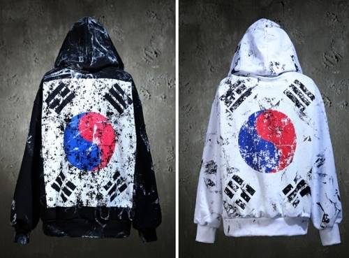 태극기 후드티. 바이더알 캡처