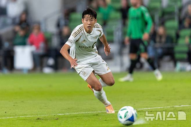 [오스틴=AP/뉴시스] 미국 프로축구 메이저리그사커(MLS) 로스앤젤레스FC(LAFC) 공격수 손흥민. 2025.11.02.