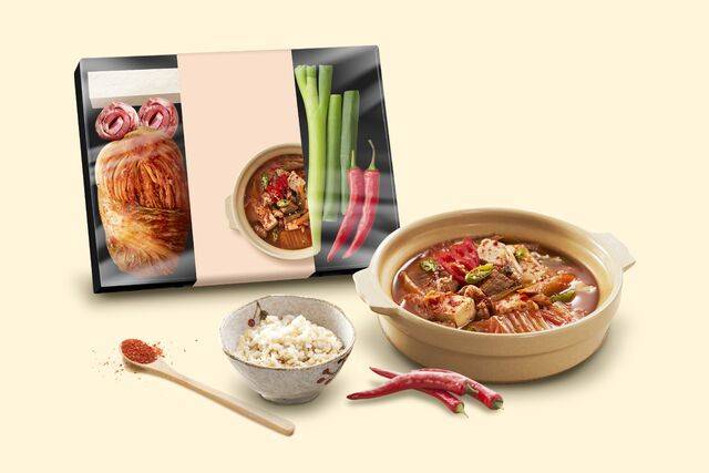 배달 음식 대신 밀키트를 선택하는 등의 방법은 지출 관리에 도움이 된다. 클립아트코리아