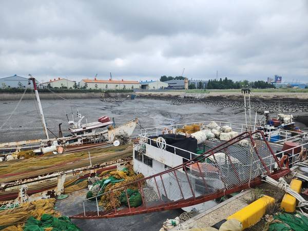 과거 선상파시가 이루어졌던 북성포구 전경 [사진 = 윤종환 작가]
