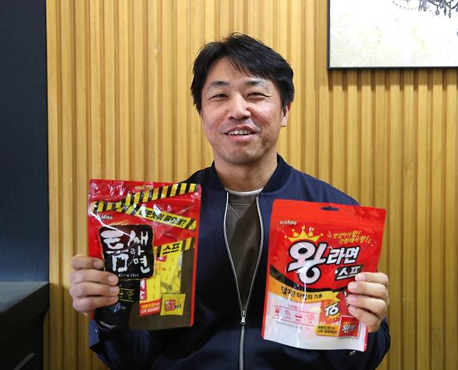 배세웅 팔도 마케팅부문 마케팅1팀 책임이 26일 서울 잠원동 소재 팔도 사옥에서 인터뷰에 응하고 있는 모습.(팔도 제공)