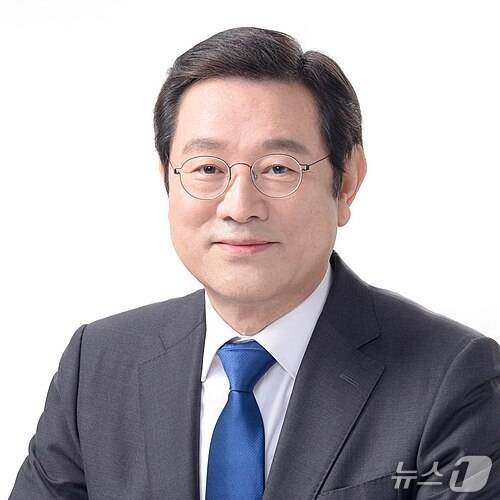 이용섭 부영그룹 회장 (부영그룹 제공) 뉴스1 ⓒ News1