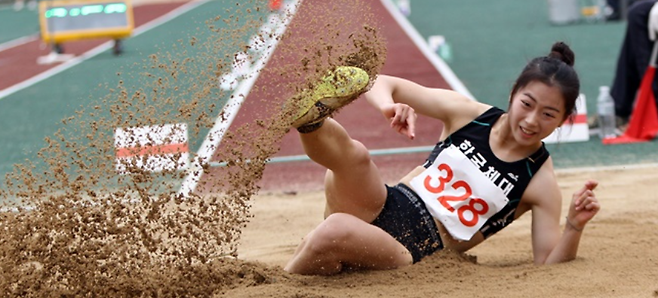 박소희 팀장은 전남체고와 한국체대에서 멀리뛰기 선수로 이름을 날렸다. 본인 제공
