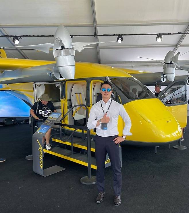 정찬영 대표는 2023년 7월 미국 오시코시 에어쇼서 실물 전기비행기와 다양한 미래항공 모빌리티의 발전을 눈으로 확인했다.