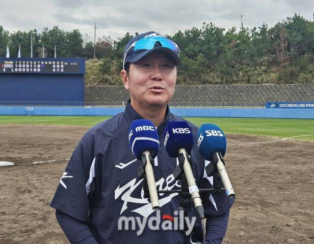 한국 WBC 대표팀 류지현 감독./오키나와(일본)=심혜진 기자