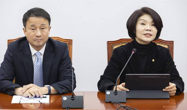 더불어민주당 한정애 정책위의장이 3일 국회에서 열린 원내대책회의에서 발언하고 있다. 2026.3.3. 연합뉴스