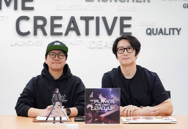 정만손 트라이펄 게임즈 대표 (왼쪽)와 이현석 트라이펄게임즈 PD. (사진 제공=스마일게이트)