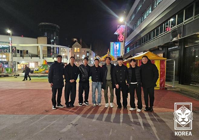 홍명보 감독이 유럽을 돌며 축구대표팀 선수들을 만났다. 사진=KFA