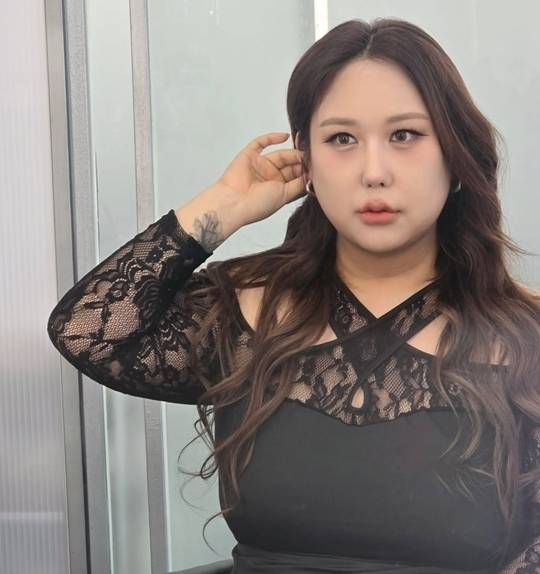 풍자 소셜미디어