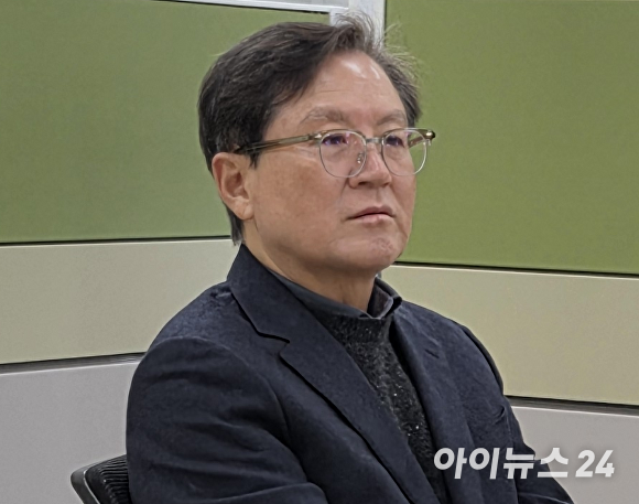 윤갑근 변호사. [사진=아이뉴스24 DB]