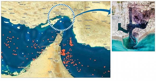 지난 3일 오후 선박 운항 정보를 추적하는 웹사이트 ‘마린 트래픽’에 따르면 호르무즈해협이 마치 ‘진공 상태’처럼 비어 있다. 반대로 해협 주변은 진입하지 못하고 대기하고 있는 선박(바다 위 붉은 점)과 이동하는 선박(바다 위 붉은 화살표)으로 가득 차 있다. 오른쪽 작은 사진은 호르무즈해협에 위치한 이란의 반다르아바스 항구(파란 점선)가 미군의 공습을 받고 연기로 뒤덮인 모습. [AFP = 연합뉴스 / 플래닛 랩스 PBC]