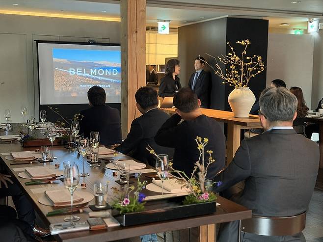 하나카드가 VVIP 고객을 대상으로 글로벌 럭셔리 호텔 브랜드 ‘벨몬드(Belmond)’와 손잡고 한국에서 오찬 행사를 열었다.(뚜르디메디치 제공)