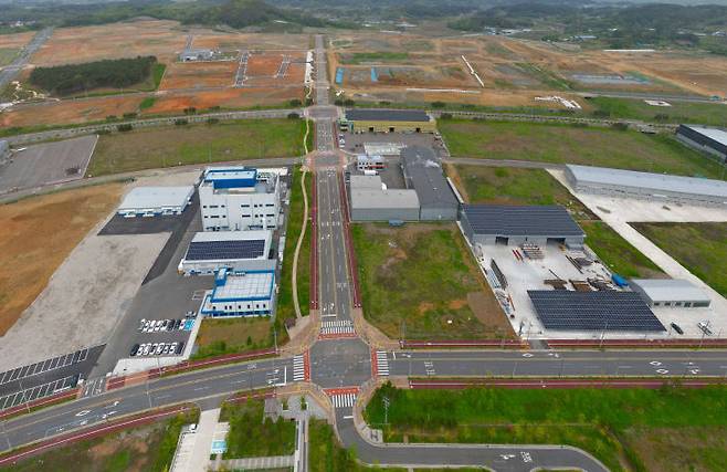 장항국가생태산단에 조성된 산업시설용지(서천군 제공)