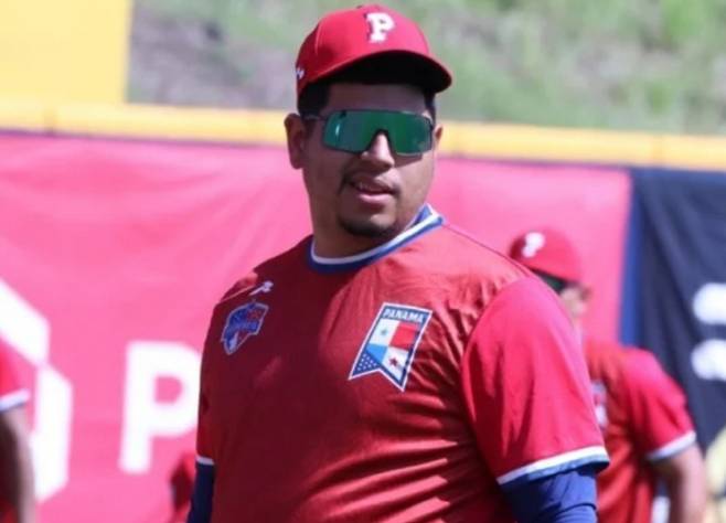 파나마 대표팀 유니폼을 입은 후라도. 파나마야구협회 공식 SNS