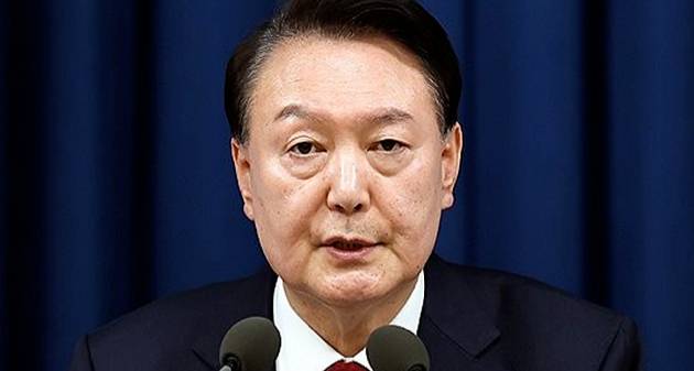 윤석열 전 대통령이 지난 2024년 12월 3일 서울 용산 대통령실 청사에서 긴급 대국민 특별 담화를 발표하고 비상계엄을 선포하고 있다.  [사진=연합뉴스]