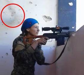 쿠르드족 여성 저격수