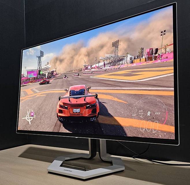 레노버 리전 프로(Lenovo Legion Pro) 32UD-10 / 출처=IT동아