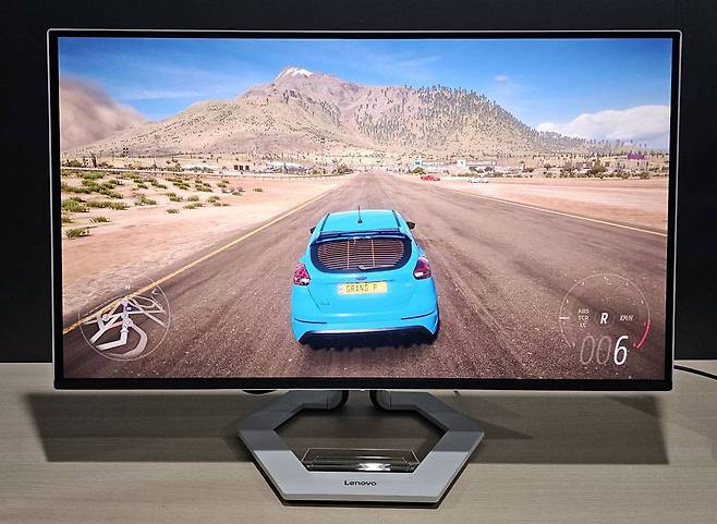 레노버 리전 프로(Lenovo Legion Pro) 32UD-10 / 출처=IT동아