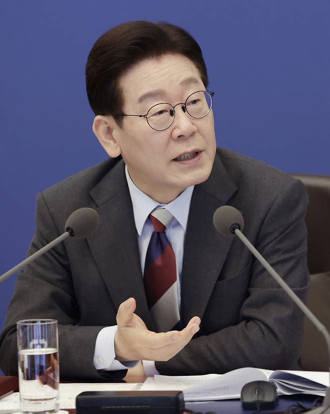 President Lee Jae Myung speaks during a Cabinet meeting at the presidential office Cheong Wa Dae in Seoul on Thursday. (Yonhap)