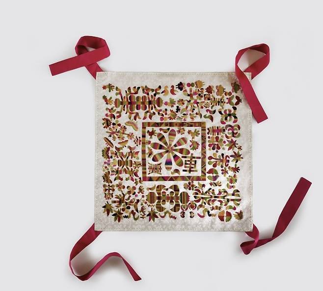 자수장 화조문 수보 작품 [서울시 제공. 재판매 및 DB 금지]