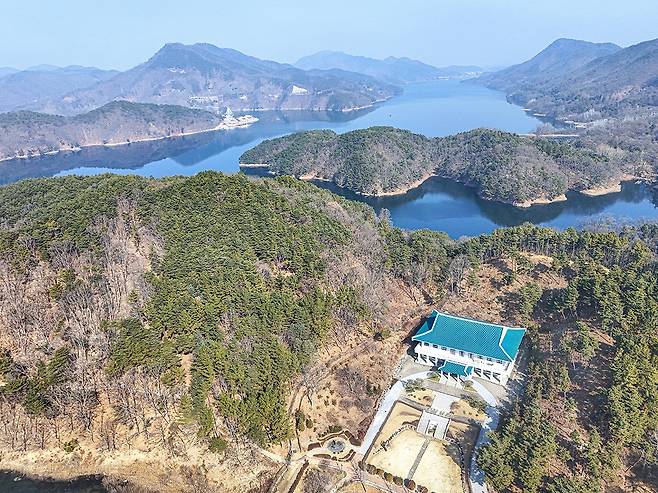 대청호와 대통령기념관[사진/정동헌 기자]