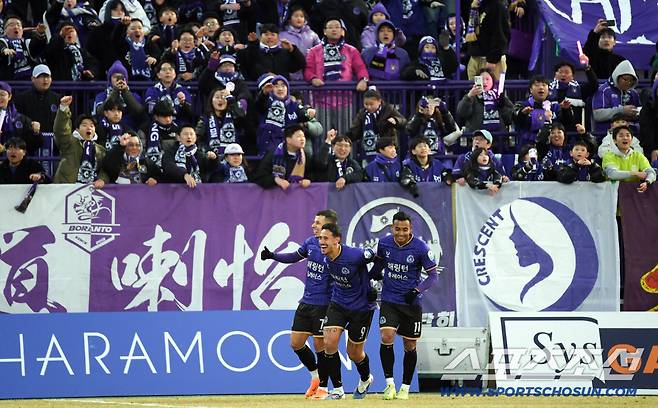 K리그1 FC안양과 제주SK의 경기가 8일 안양종합운동장에서 열렸다. 안양 마테우스가 선취골을 넣은 뒤 환호하고 있다. 안양=박재만 기자 pjm@sportschosun.com/2026.03.08/