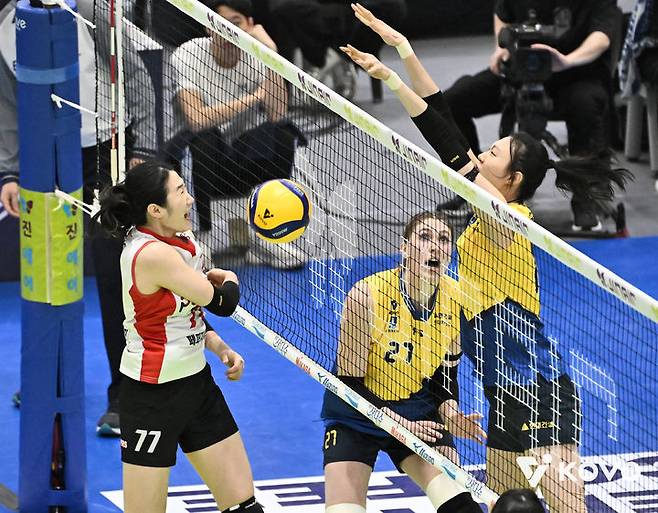 [서울=뉴시스]여자배구 현대건설 양효진. (사진=KOVO 제공)