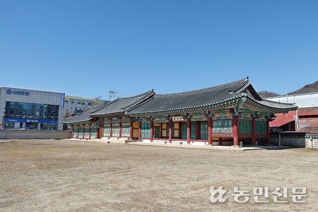 단종이 마지막을 맞이한 관풍헌.